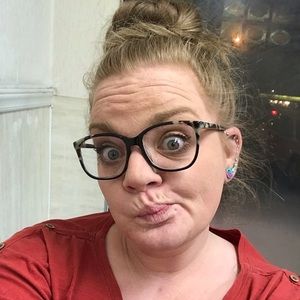 Meet your Posher, Shawna